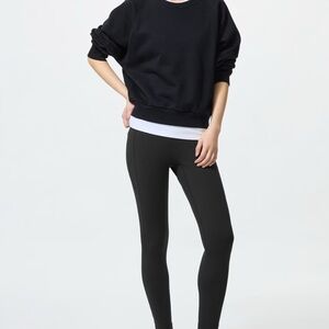 Uniqlo- Black AIRism Soft Leggings